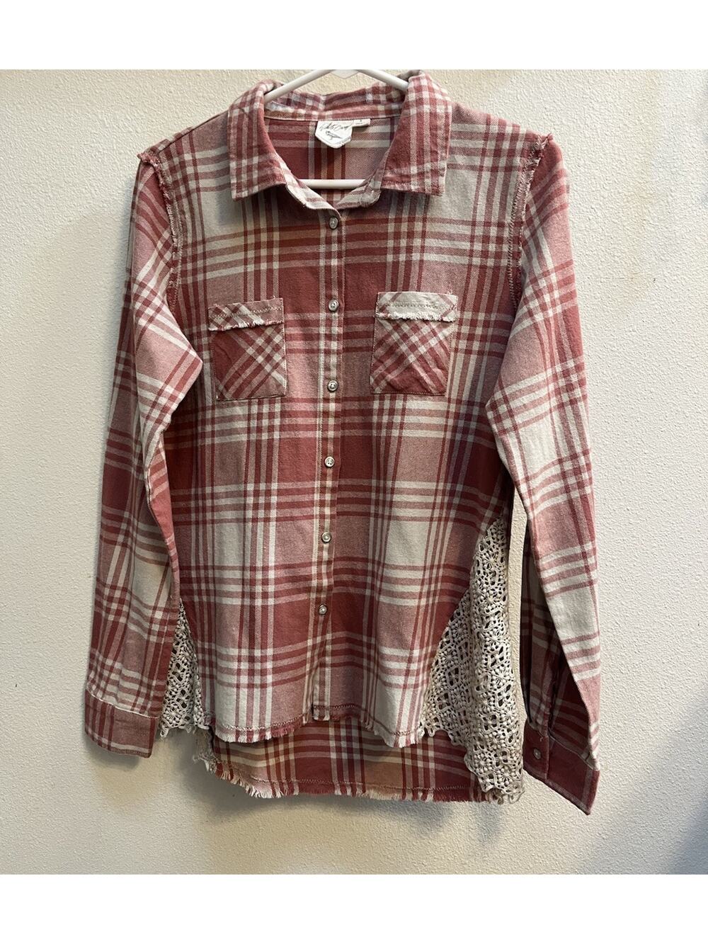 White Crow Women S Red/Pink Plaid Flannel Shirt Crochet Lace Insets Raw Hem